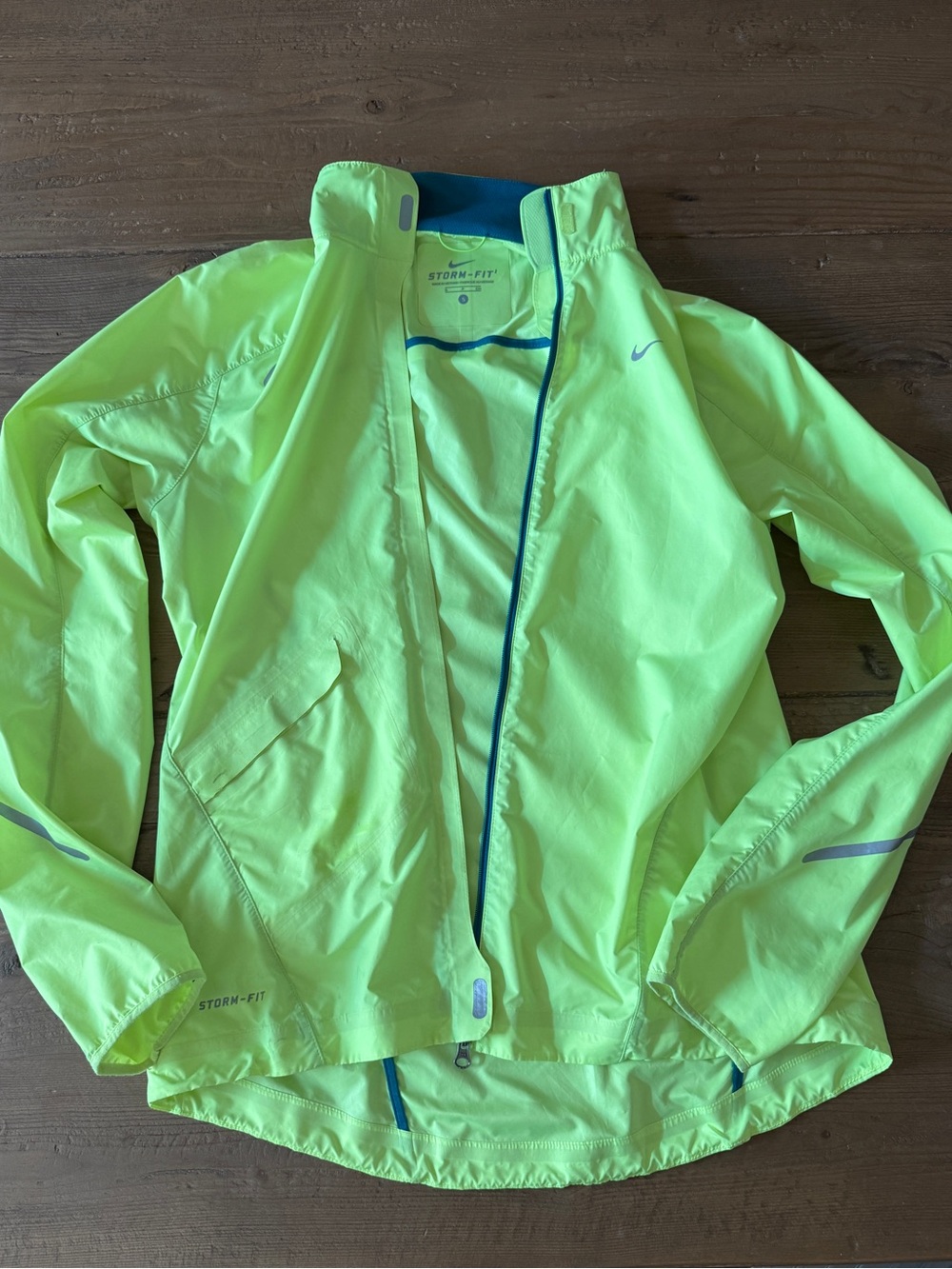 Nike Women's Neon Yellow Storm-FIT Lightweight Jacket